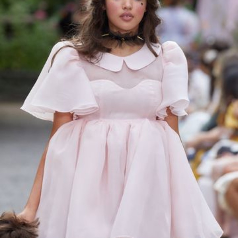 Selkie Lala Land Puff Dress. Small - Picture 3 of 9
